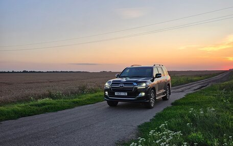 Toyota Land Cruiser 200, 2018 год, 11 800 000 рублей, 16 фотография