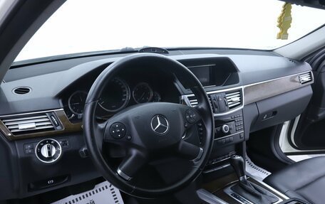 Mercedes-Benz E-Класс, 2010 год, 1 295 000 рублей, 11 фотография