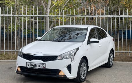 KIA Rio IV, 2021 год, 1 730 000 рублей, 1 фотография