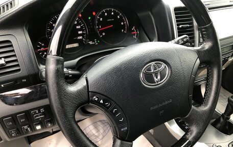 Toyota Land Cruiser Prado 120 рестайлинг, 2007 год, 2 450 000 рублей, 12 фотография