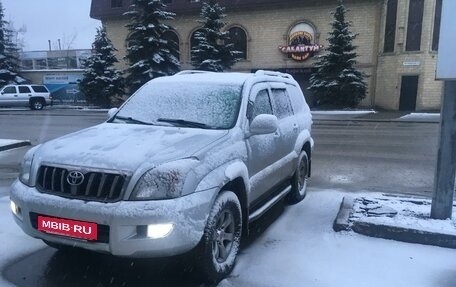 Toyota Land Cruiser Prado 120 рестайлинг, 2007 год, 2 450 000 рублей, 16 фотография