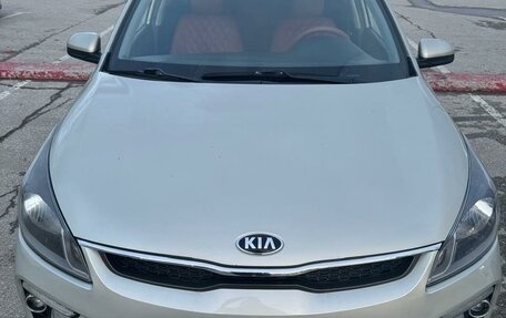 KIA Rio IV, 2018 год, 1 100 000 рублей, 6 фотография