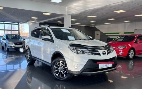 Toyota RAV4, 2015 год, 2 095 000 рублей, 5 фотография