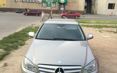 Mercedes-Benz C-Класс, 2008 год, 620 000 рублей, 1 фотография