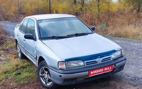 Nissan Primera II рестайлинг, 1992 год, 49 999 рублей, 1 фотография