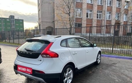 Volvo V40 Cross Country I, 2017 год, 2 150 000 рублей, 9 фотография