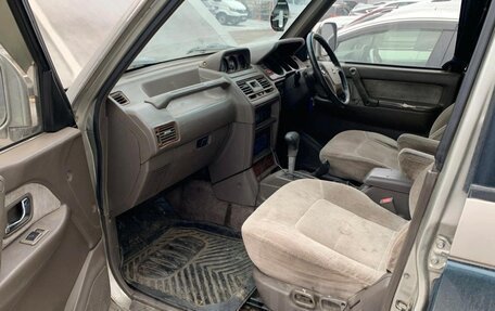 Mitsubishi Pajero III рестайлинг, 1996 год, 575 000 рублей, 15 фотография