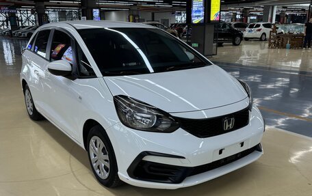 Honda Fit, 2021 год, 1 980 000 рублей, 1 фотография