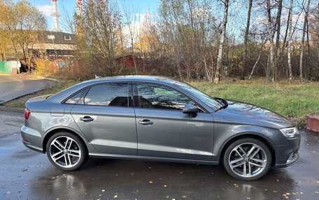 Audi A3, 2017 год, 2 300 000 рублей, 2 фотография