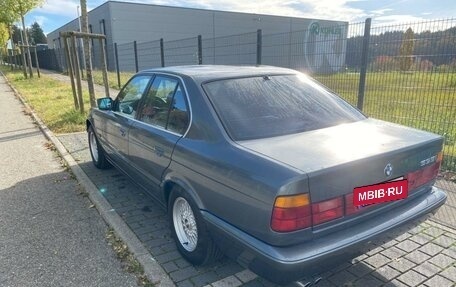 BMW 5 серия, 1993 год, 5 000 000 рублей, 3 фотография