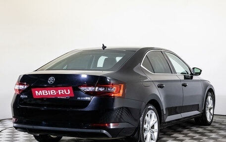 Skoda Superb III рестайлинг, 2015 год, 1 720 000 рублей, 5 фотография