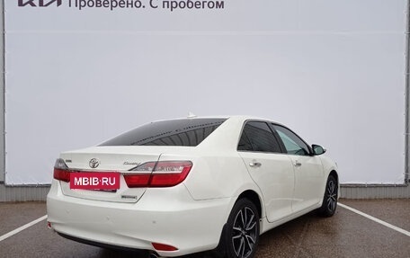 Toyota Camry, 2017 год, 2 559 000 рублей, 2 фотография