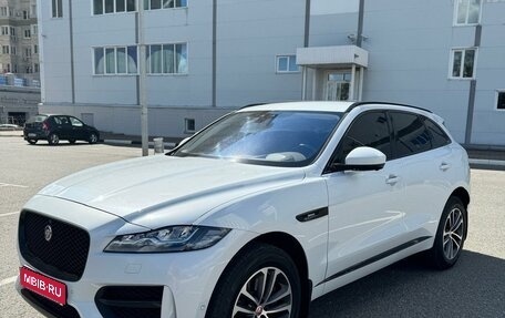 Jaguar F-Pace, 2016 год, 3 399 999 рублей, 1 фотография