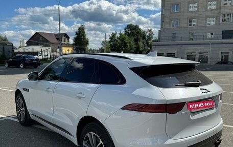 Jaguar F-Pace, 2016 год, 3 399 999 рублей, 5 фотография