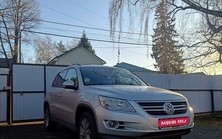 Volkswagen Tiguan I, 2009 год, 1 000 000 рублей, 1 фотография