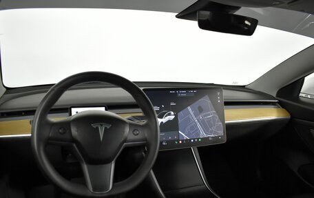 Tesla Model 3 I, 2020 год, 2 315 000 рублей, 11 фотография