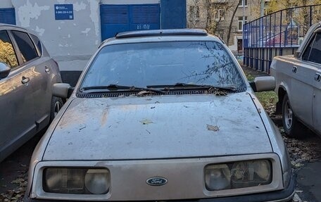 Ford Sierra I, 1982 год, 235 000 рублей, 2 фотография