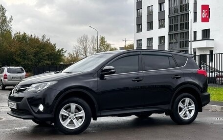 Toyota RAV4, 2013 год, 1 999 999 рублей, 14 фотография