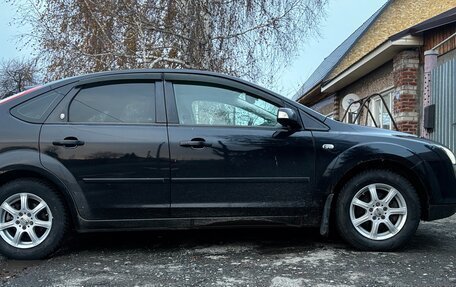 Ford Focus II рестайлинг, 2006 год, 550 000 рублей, 2 фотография