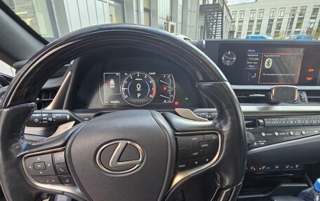 Lexus ES VII, 2018 год, 3 600 000 рублей, 14 фотография