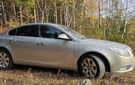 Opel Insignia II рестайлинг, 2011 год, 1 200 000 рублей, 2 фотография