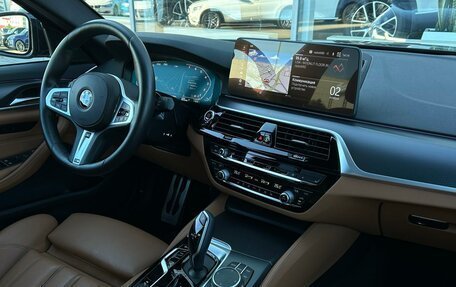 BMW 5 серия, 2021 год, 6 549 000 рублей, 13 фотография