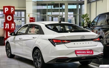 Hyundai Elantra, 2023 год, 2 440 000 рублей, 7 фотография