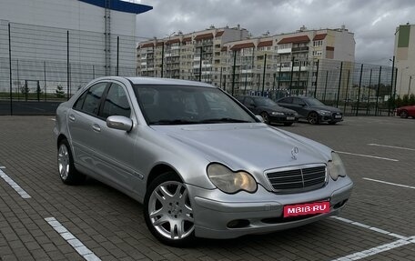 Mercedes-Benz C-Класс, 2000 год, 500 000 рублей, 1 фотография