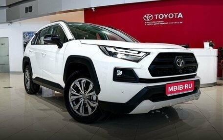 Toyota RAV4, 2024 год, 5 000 000 рублей, 1 фотография