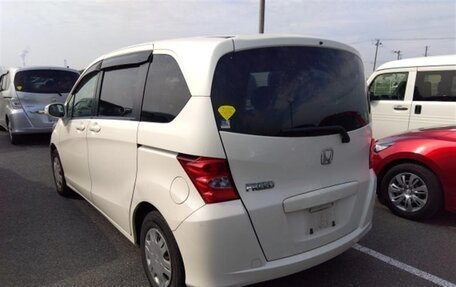 Honda Freed I, 2011 год, 860 000 рублей, 16 фотография