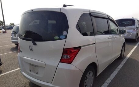 Honda Freed I, 2011 год, 860 000 рублей, 18 фотография