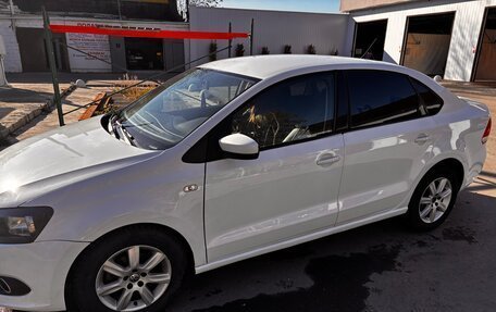 Volkswagen Polo VI (EU Market), 2013 год, 590 000 рублей, 4 фотография