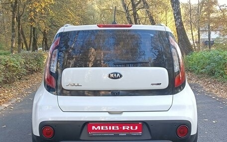 KIA Soul II рестайлинг, 2017 год, 1 680 000 рублей, 8 фотография