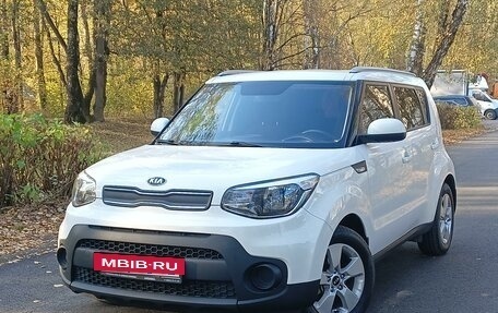 KIA Soul II рестайлинг, 2017 год, 1 680 000 рублей, 4 фотография