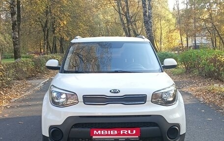 KIA Soul II рестайлинг, 2017 год, 1 680 000 рублей, 3 фотография