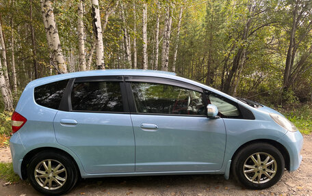 Honda Fit III, 2012 год, 975 000 рублей, 3 фотография