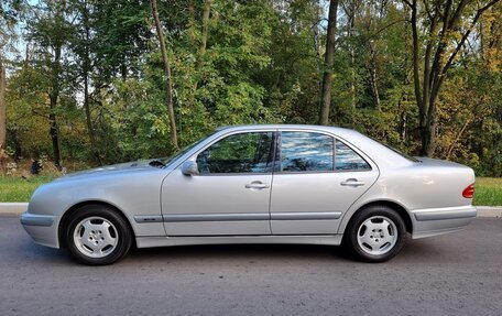 Mercedes-Benz E-Класс, 2000 год, 1 200 000 рублей, 3 фотография