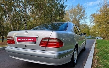 Mercedes-Benz E-Класс, 2000 год, 1 200 000 рублей, 8 фотография