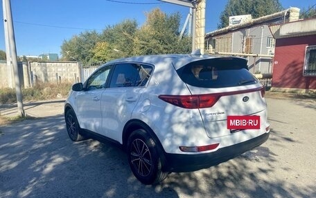 KIA Sportage IV рестайлинг, 2018 год, 1 750 000 рублей, 4 фотография