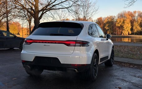 Porsche Macan I рестайлинг, 2021 год, 6 900 000 рублей, 4 фотография