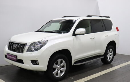 Toyota Land Cruiser Prado 150 рестайлинг 2, 2013 год, 3 165 000 рублей, 3 фотография