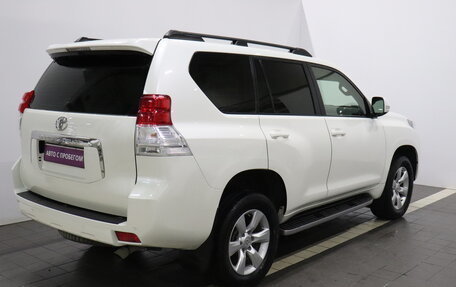 Toyota Land Cruiser Prado 150 рестайлинг 2, 2013 год, 3 165 000 рублей, 4 фотография