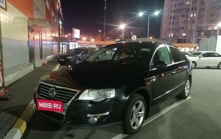 Volkswagen Passat B6, 2007 год, 615 000 рублей, 3 фотография