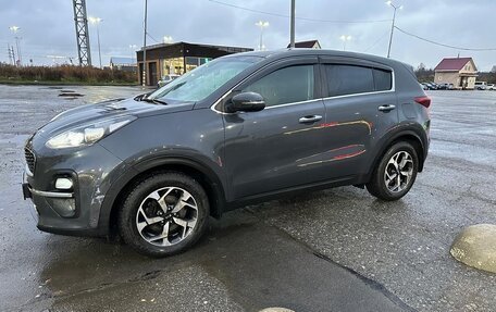 KIA Sportage IV рестайлинг, 2020 год, 2 450 000 рублей, 3 фотография