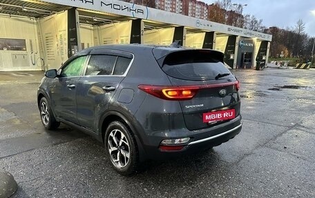 KIA Sportage IV рестайлинг, 2020 год, 2 450 000 рублей, 4 фотография