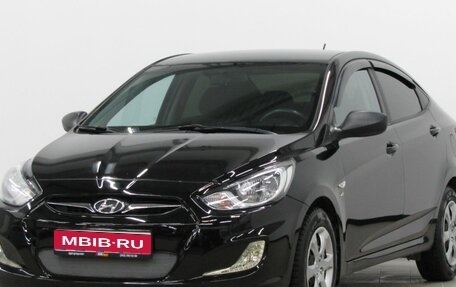 Hyundai Solaris II рестайлинг, 2014 год, 859 000 рублей, 1 фотография