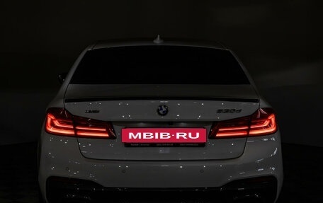 BMW 5 серия, 2018 год, 4 589 000 рублей, 16 фотография