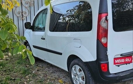 Renault Kangoo II рестайлинг, 2008 год, 990 000 рублей, 3 фотография