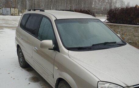 KIA Carens I (RS), 2005 год, 550 000 рублей, 2 фотография