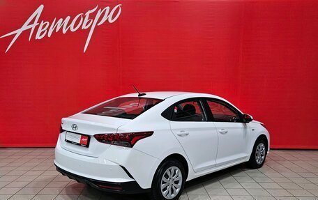 Hyundai Solaris II рестайлинг, 2022 год, 1 560 000 рублей, 5 фотография